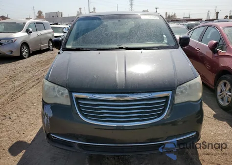 2012 Chrysler Town & Country Touring z USA, uszkodzony, nr VIN 2C4RC1BGXCR352995